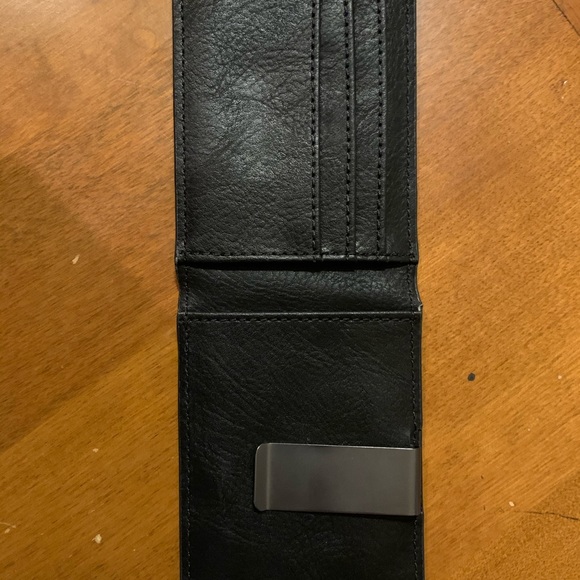 Men’s Fossil Wallet brand new without tags - Picture 3 of 3